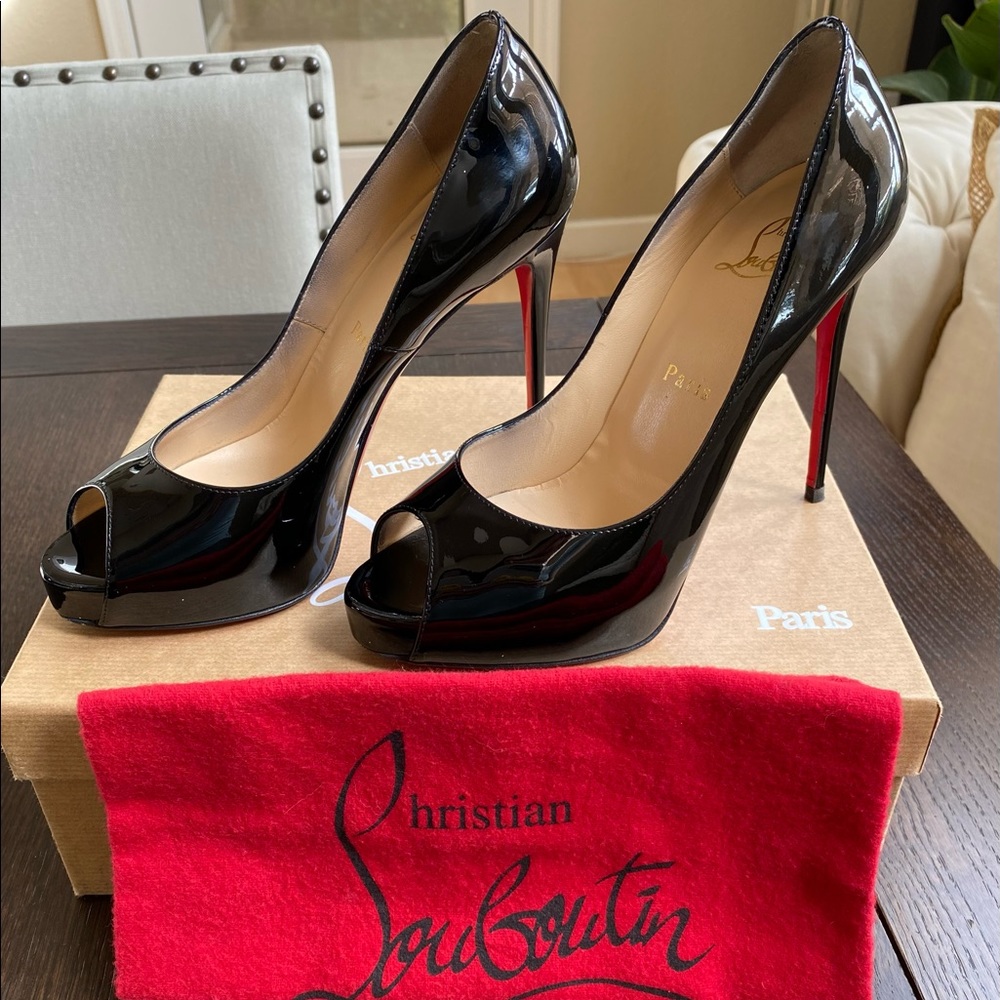 Christian Louboutin New Prive Black Size 6.5